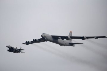 Pesawat pebom AS terbang di Korsel untuk pamer kekuatan