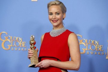 Jennifer Lawrence sisihkan Amy Schumer pada Golden Globes