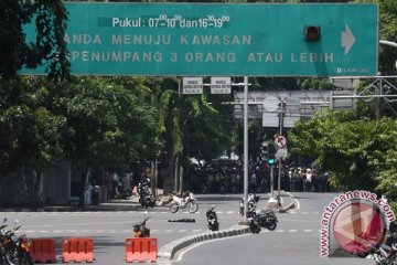 Pembom Thamrin bawa senjata dan tanpa topeng