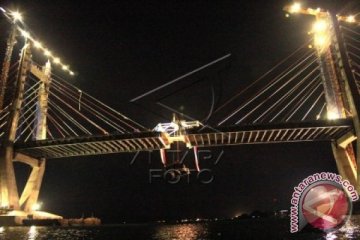 Penyambungan Jembatan Merah Putih