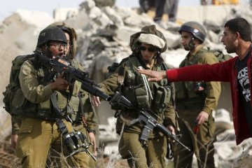 Tentara Israel tembak mati  pria Palestina bersenjata