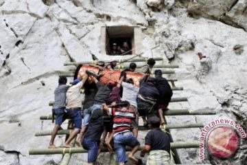 UPACARA RAMBU SOLO TANA TORAJA