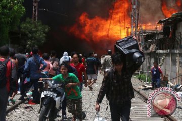 Kampung Bandan di Jakarta Utara terbakar