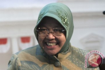 Risma siapkan 75 beasiswa kedokteran untuk warga Surabaya