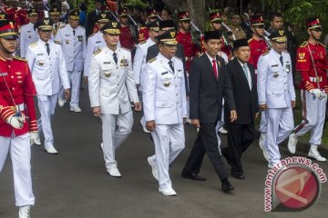 Presiden minta para gubernur "blusukan" ke lapangan