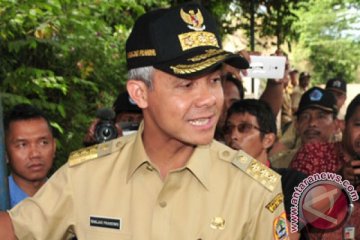 Gubernur Jateng terkejut lihat Kalimas Surabaya bersih