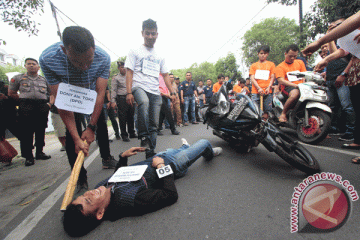 Polisi tangkap lima berandalan bermotor penganiaya, pembunuh