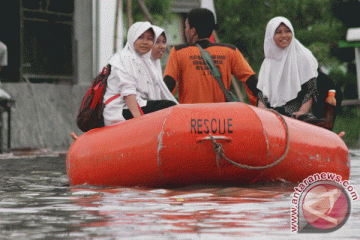 Banjir di Gresik masih rendam tiga desa