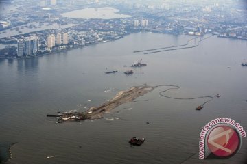 Pembangunan di reklamasi Pulau C dihentikan