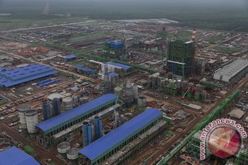 Pembangunan pabrik OKI Pulp & Paper Mills