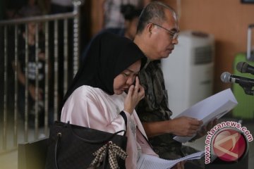 Sidang perdana mantan Bupati Muba dan istri