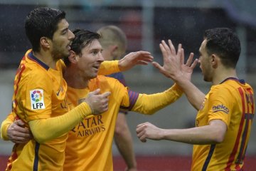 Libas Eibar 4-0, Barcelona nyaman di puncak klasemen