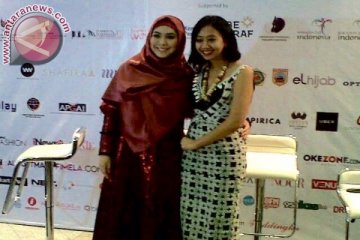 Asri Welas gandeng UKM batik di Indonesia Fashion Week