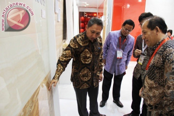 Industri keramik apresiasi paket kebijakan ekonomi Jokowi-JK