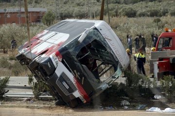 Spanyol tangkap 13 terduga kasus penipuan proyek kereta cepat