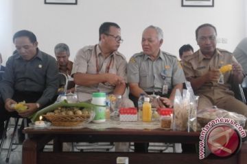 DPR Kunjungi Taman Teknologi Pertanian Banturung