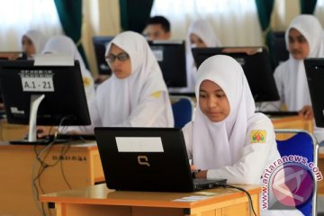 Ujian sekolah berbasis android mulai diterapkan madrasah di Kalteng