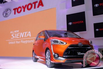 Toyota Sienta di IIMS 2016