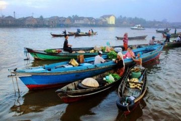 Wisata susur sungai eksotis di Banjarmasin