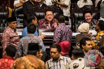 Paripurna pembukaan masa sidang DPD kembali ricuh