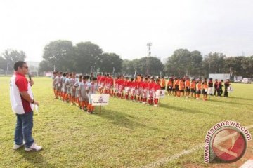 Pelajar Garut sekolah sepak bola ke Tiongkok