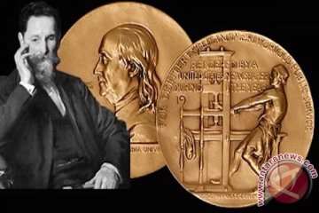 Penghargaan Pulitzer tandai usia 100 tahun dengan pemberian hadiah