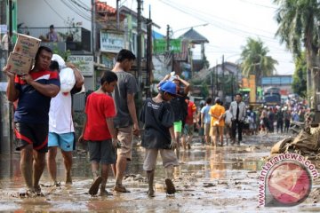Lima sekolah di Bekasi diliburkan akibat banjir