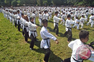 Bandung karate club bukukan rekor MURI