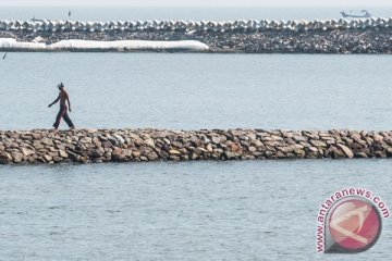 Keadaan aman setelah tanggul Pantai Mutiara jebol