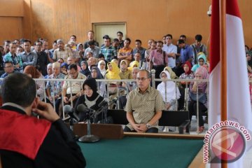 Vonis Bupati Muba dan istri