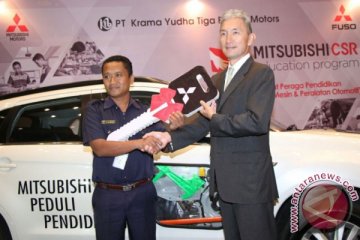 KTB donasikan 12 mesin dan mobil untuk 12 SMK