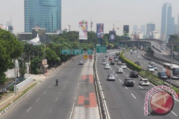 Ruas tol dalam kota Jakarta hingga Bekasi ramai lancar
