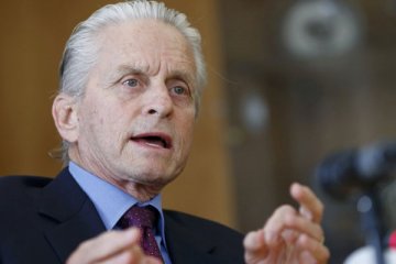 Giliran Michael Douglas yang dituduh lakukan pelecehan seksual