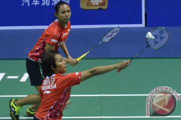 Della/Rosyita samakan kedudukan 2-2 lawan Hong Kong