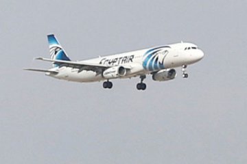 Ada peringatan asap beberapa saat sebelum EgyptAir 804 jatuh