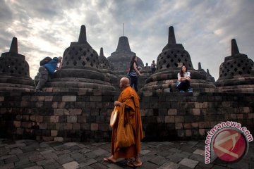 Pemerintah akan batasi jumlah pengunjung naik plataran Borobudur