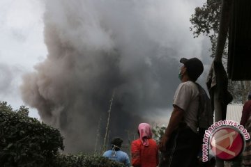 Anggota DPRD nilai penanganan erupsi Sinabung belum komprehensif