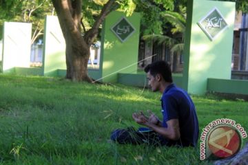 Ziarah Makam Tsunami 