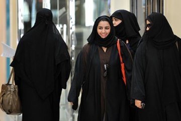 Saudi buka stadion olahraga untuk perempuan mulai 2018