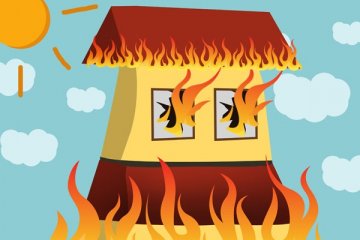 Kebakaran di Sampit hanguskan rumah dinas guru