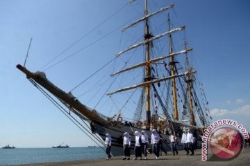 PELAYARAN NAVIGASI ASTRONOMI DEWARUCI