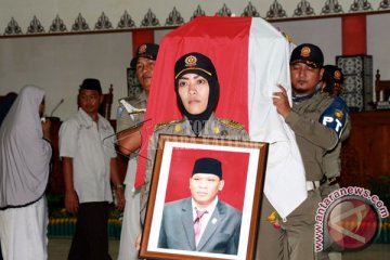 Prosesi Pemakaman Anggota DPRD Palangka Raya