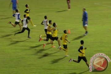 UJI COBA LAPANGAN AREMA MALANG