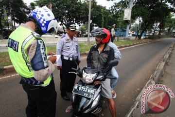 274 pengendara sterilisasi jalur busway didenda maksimal Rp500 ribu