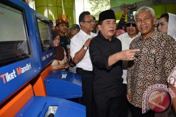 Ketua DPR cek aktivitas perdagangan di Pasar Cibinong