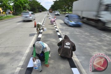 Pembangunan Jembatan Nglongsor Trenggalek ubah rute jalur mudik