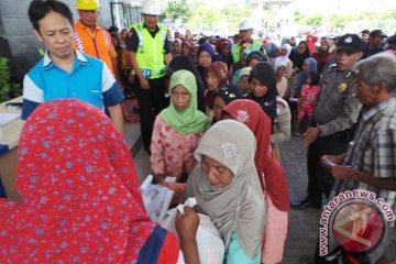 Pemkot Surabaya-Mayapada Group gelar paket sembako murah