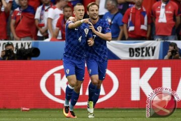 Euro 2016 - Sempat tertinggal, Ceko tahan Kroasia 2-2