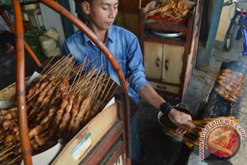 Sate ayam dalam hidangan Natal di Inggris