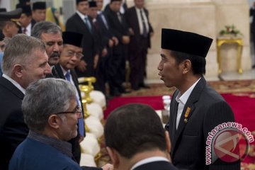 Berita kemarin, pelarangan mudik pakai mobil dinas dan harapan kerja maksimal Djarot